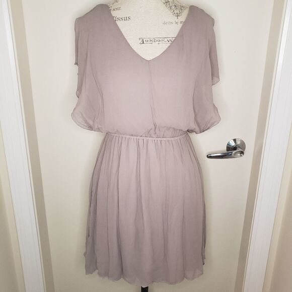 Alice + Olivia silk mini dress - Picture 2 of 8